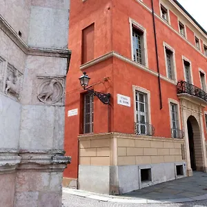 Palazzo Dalla Rosa Prati מלון דירות
